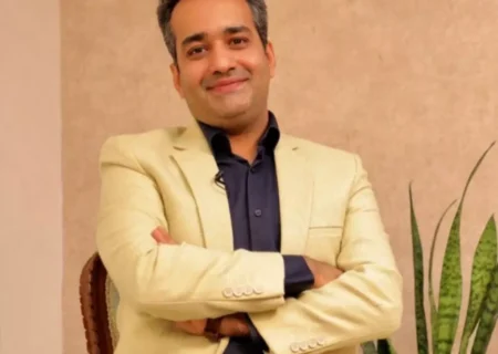 یه چیزی وجود داره به اسم “غمکاری”