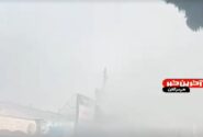 بازار قدیم قشم همچنان در آتش می‌سوزد
