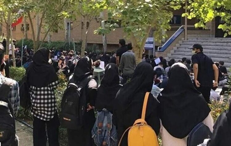 دستور توقف احکام تعلیق دانشجویان