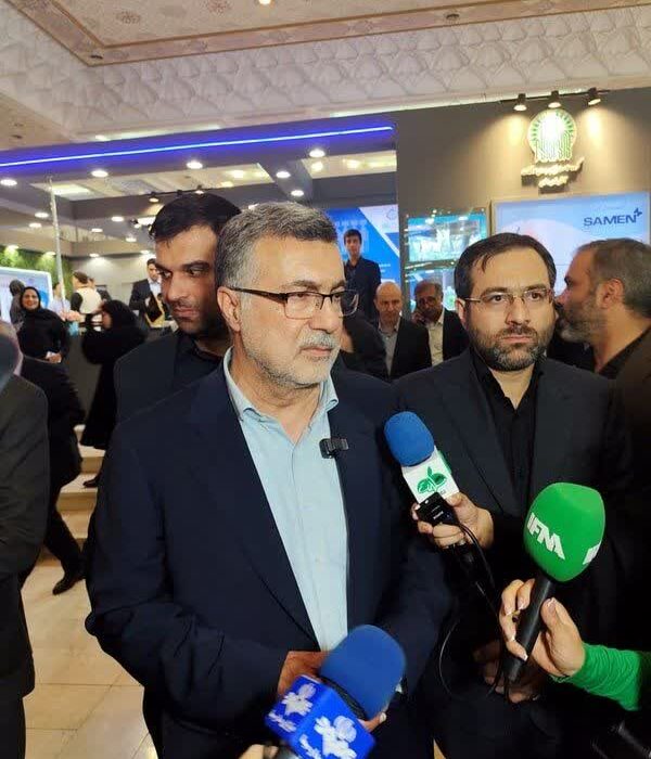 دروغ می‌گویند دارو در ایران تحریم نشده است